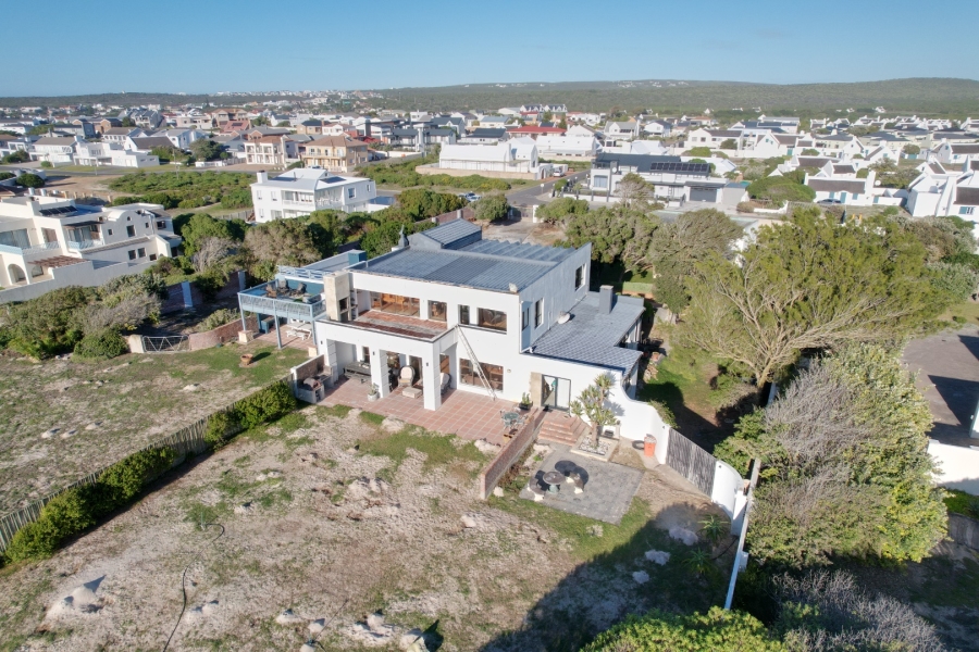 3 Bedroom Property for Sale in Struisbaai Western Cape